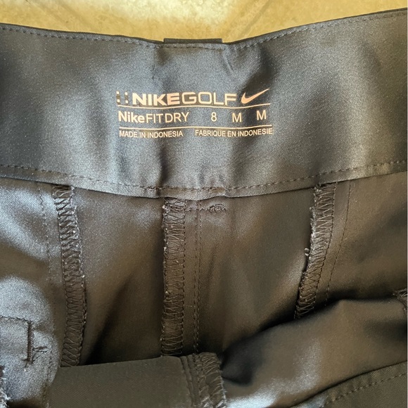 Nike Golf FitDry Shorts - Picture 2 of 3